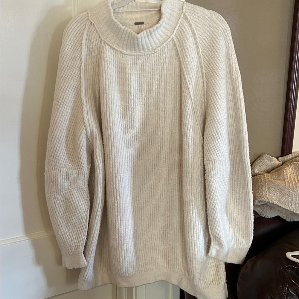 Sunbeam Sweater New with tags/ Coconut Milk Size
 XL